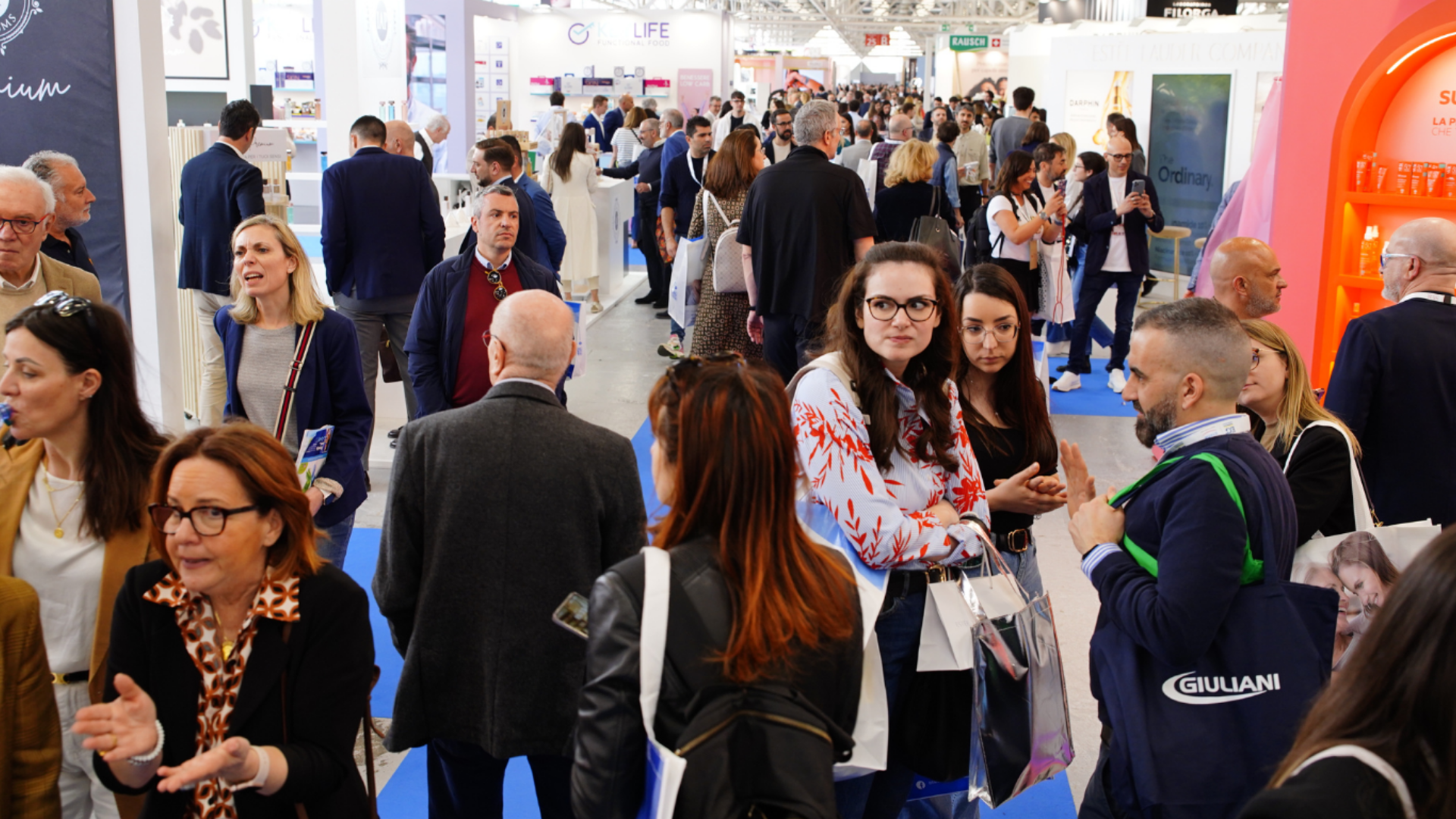 OLTRE 400 LE AZIENDE ESPOSITRICI E 26.682 LE PRESENZE REGISTRATE UN SUCCESSO L’EDIZIONE 2023 DI COSMOFARMA EXHIBITION